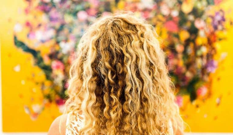9 Tips On How To Manage Curly Hair