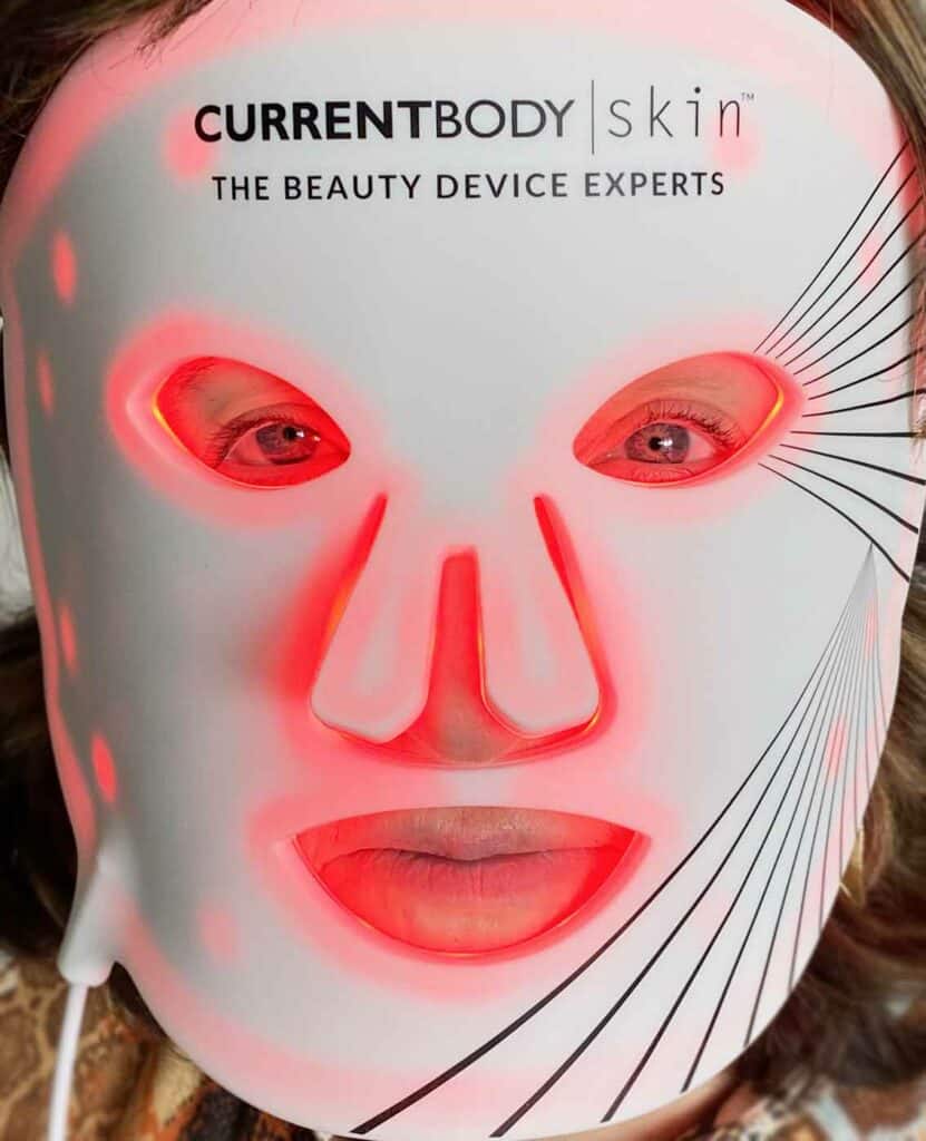 My experience using the CurrentBody Skin LED Light Therapy Mask