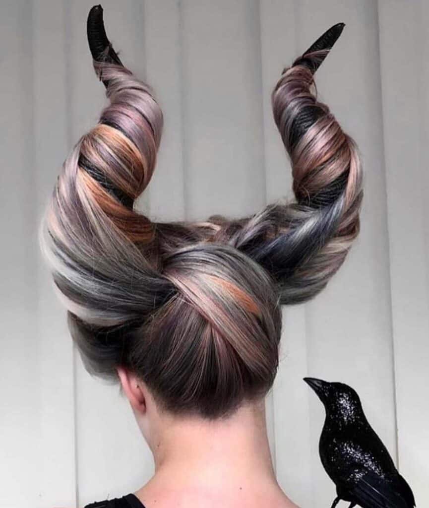 Raven Horn Hair