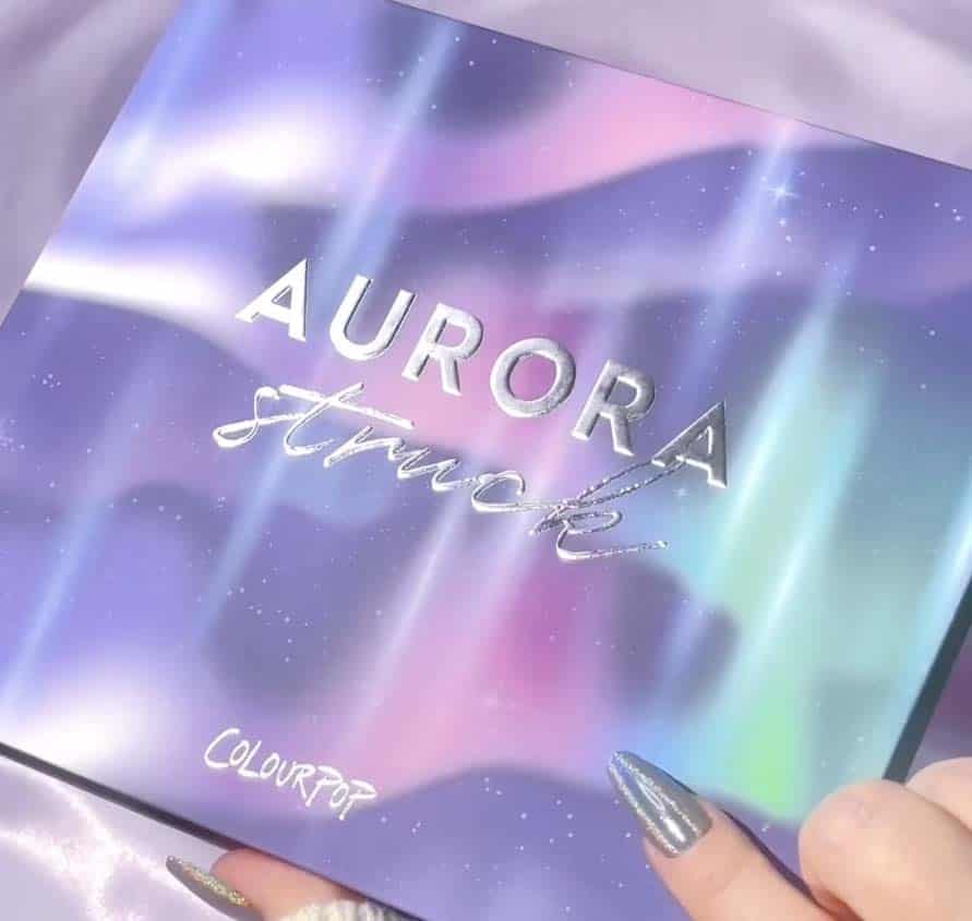 Aurora Struck Mega Palette packaging