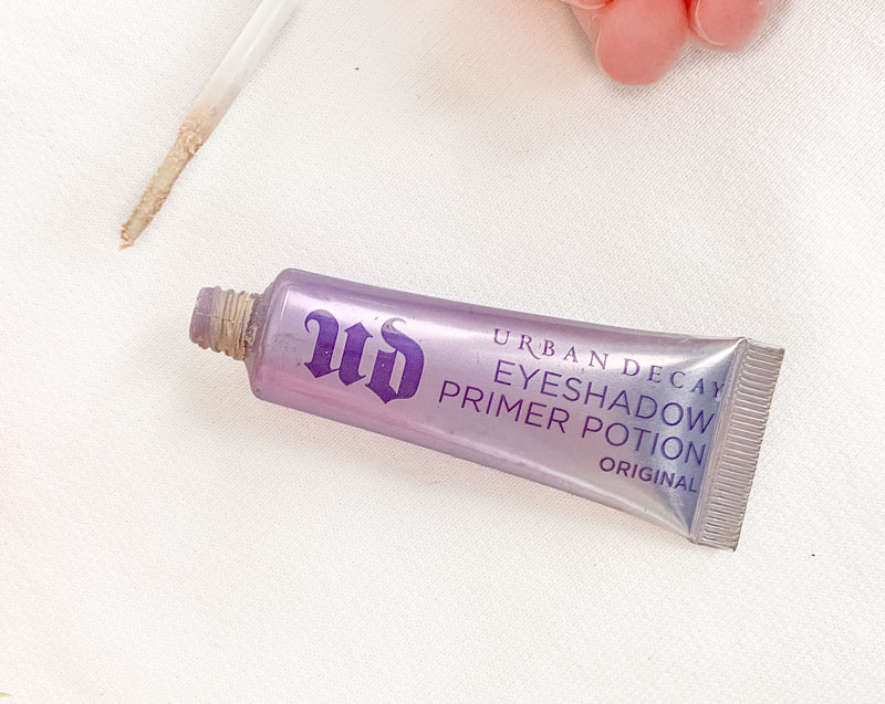 My honest review of the Eyeshadow Primer Potion