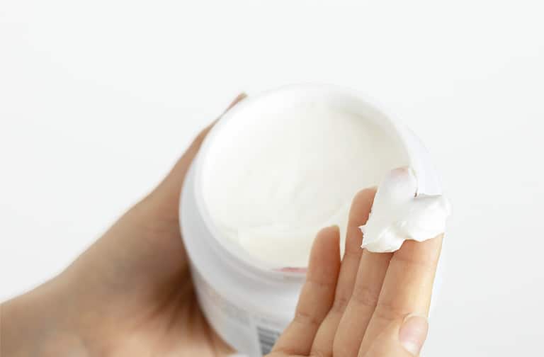 How To Use Body Lotion and Its Benefits For the Skin