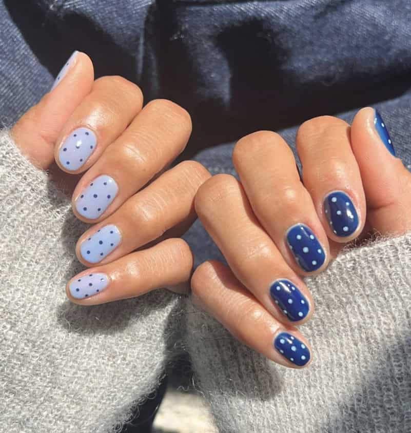 18 Trendy Polka Dot Nail Ideas