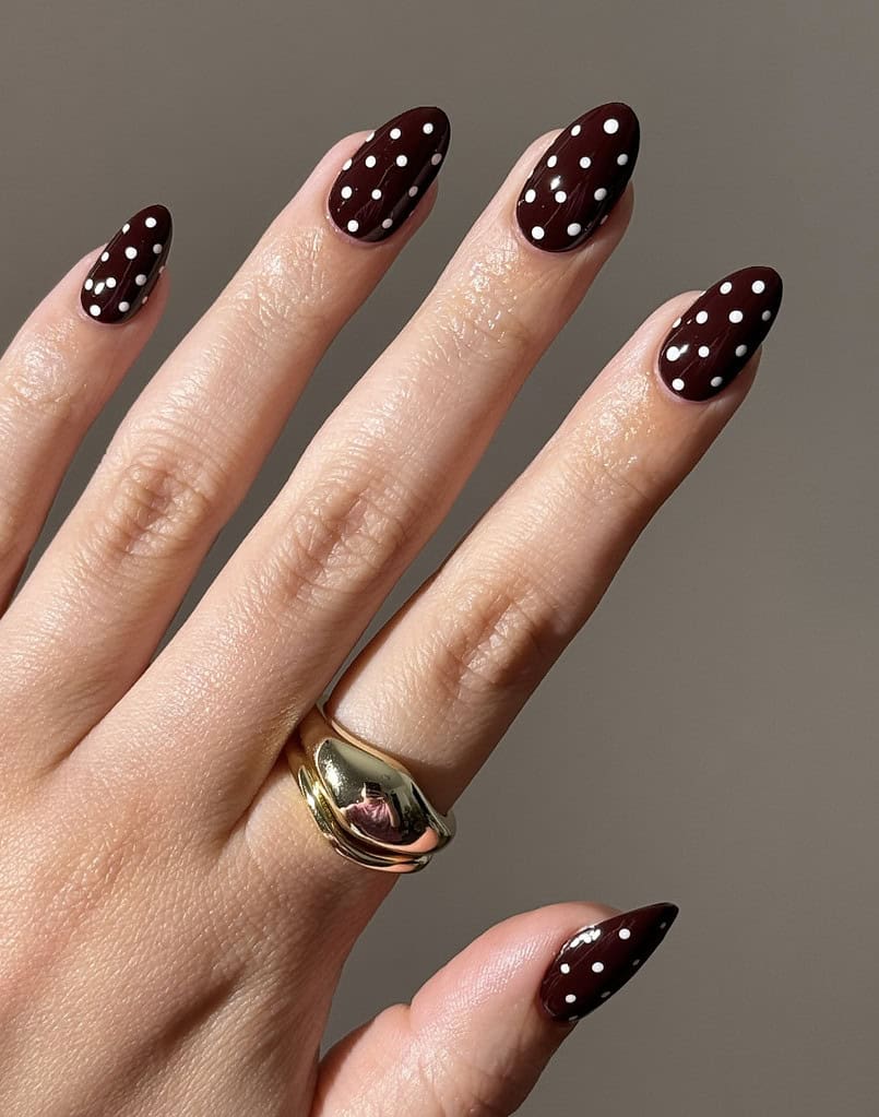 Moody Nails