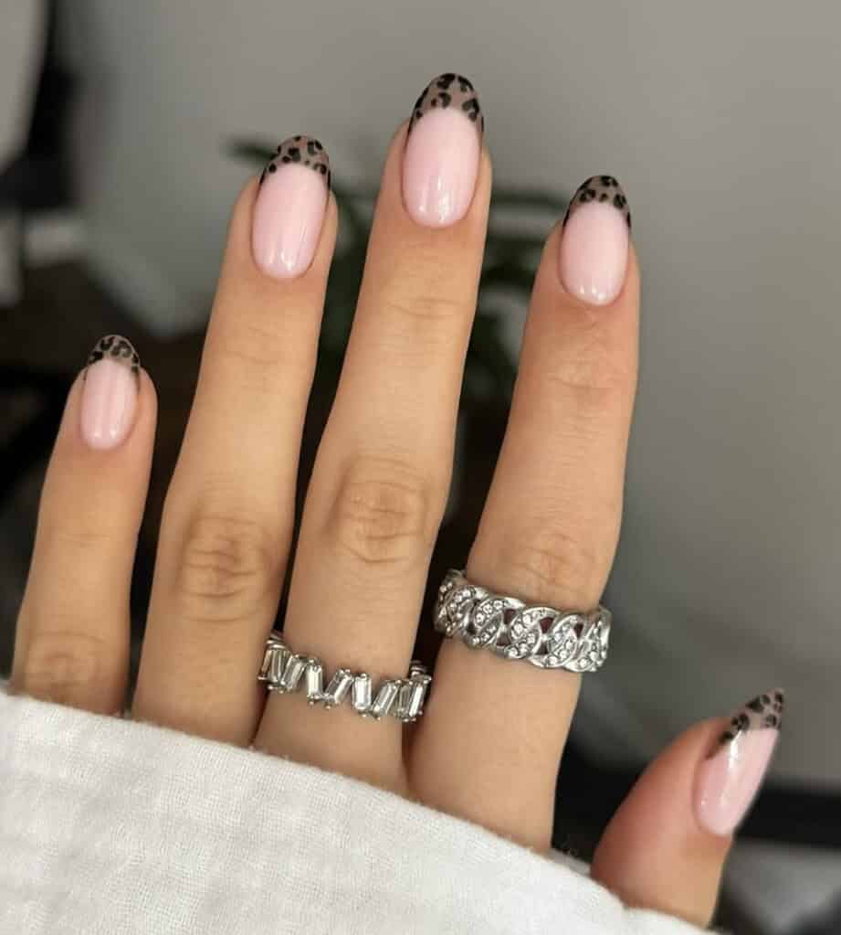 Leopard French Tips