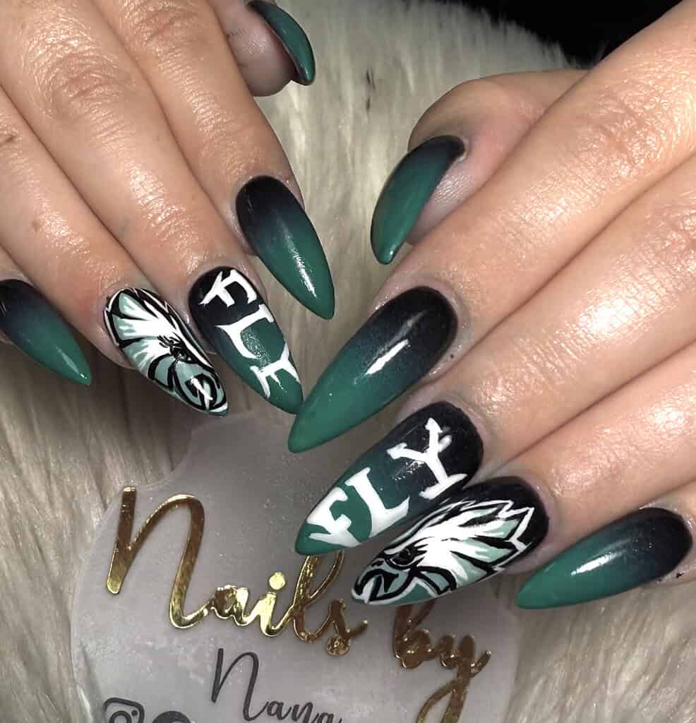 Birds Nails