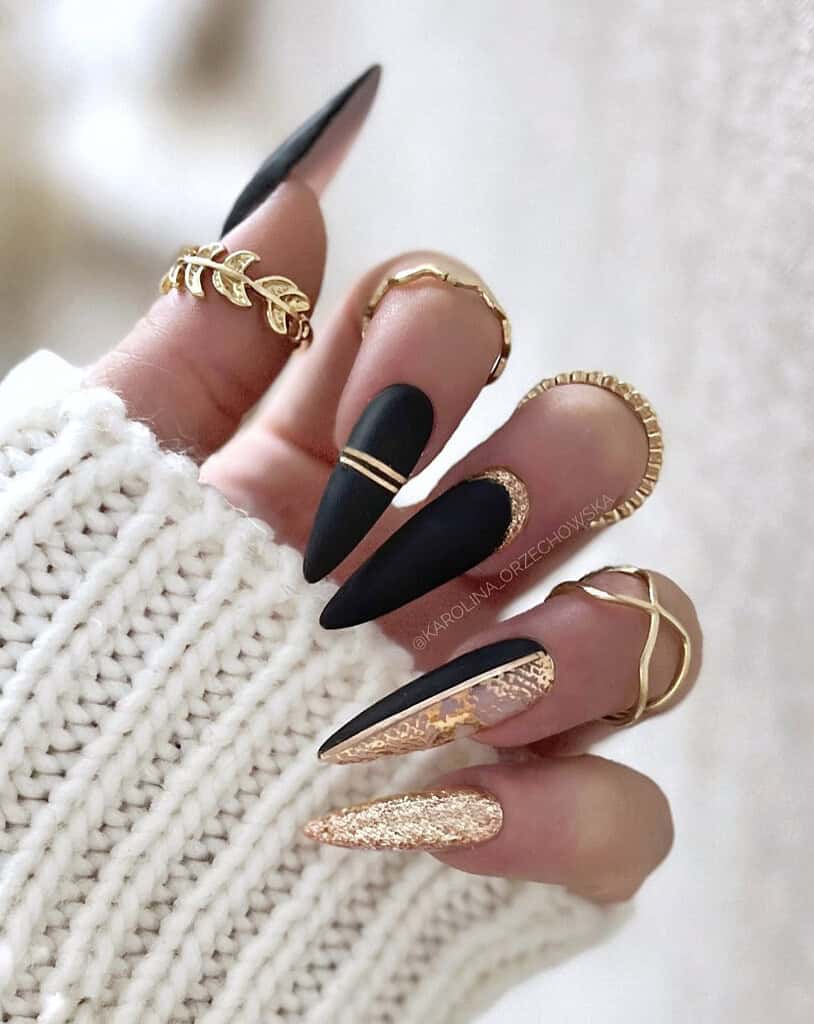 Black & Gold Nails
