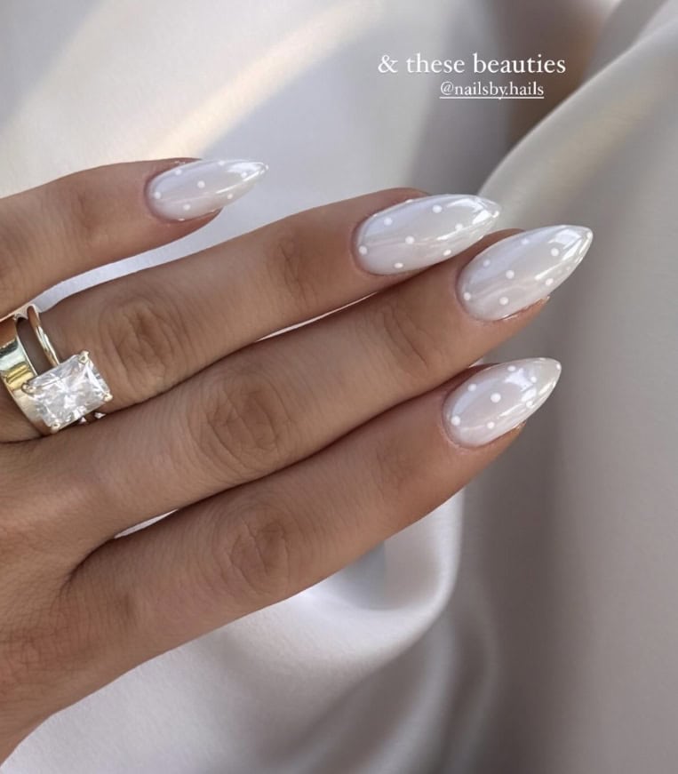 White Dotted Nails